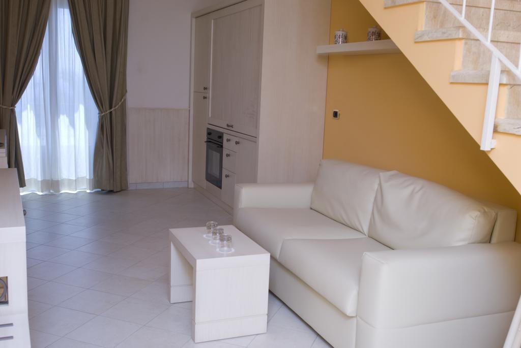 Palazzo Reginella Aparthotel โบวาลิโนมารินา ห้อง รูปภาพ